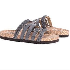 Muk Luks Terri Terra Turf Slides